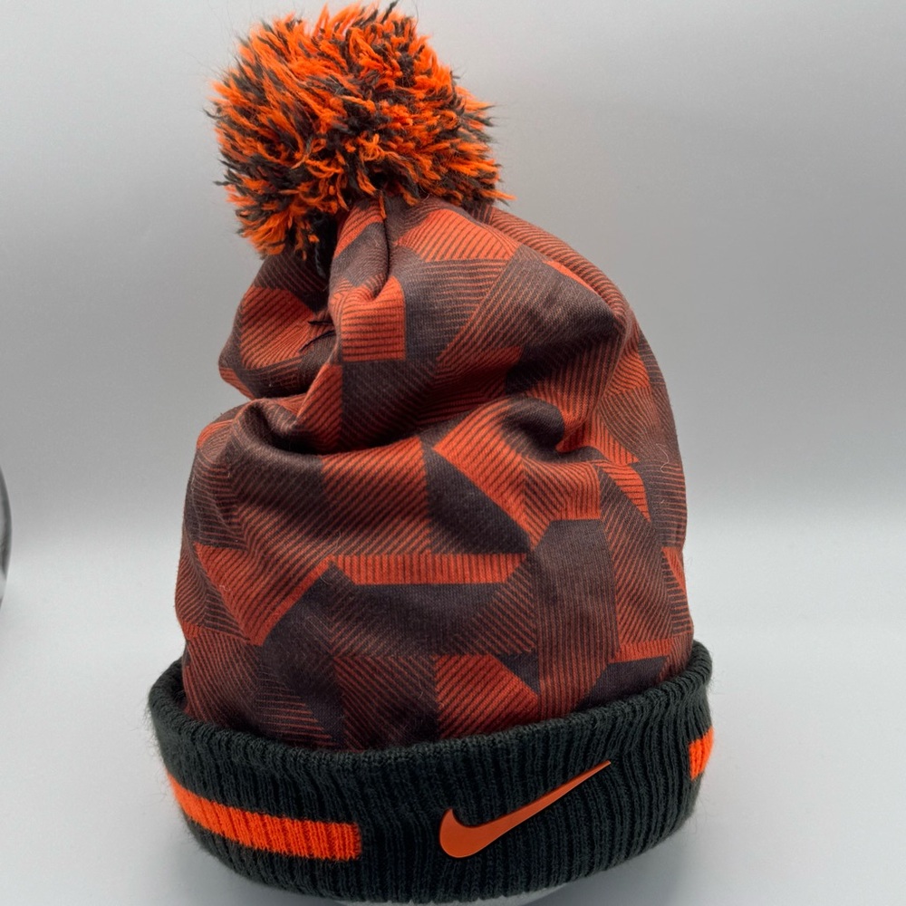 Nike Youth Knit Beanie Pom Hat Orange 
Gray Swoosh Winter